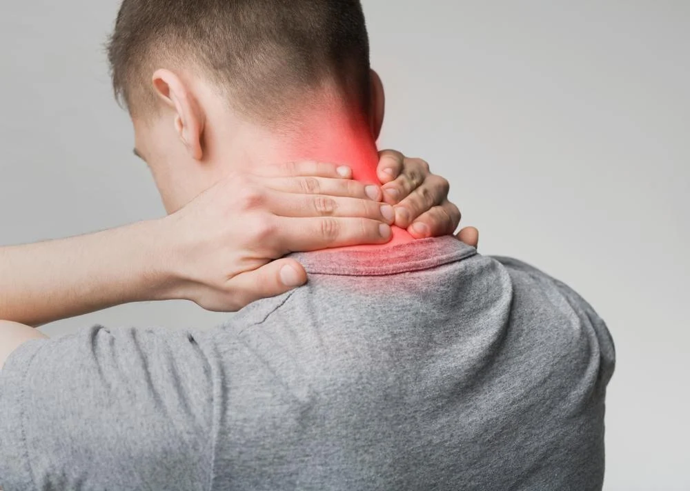 Symptoms and patterns associated with Neck Pain